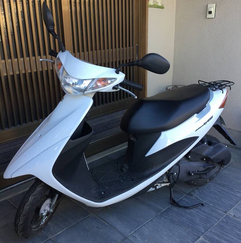 バイク・原付き買取一括査定で売却した2015年式スズキ・アドレスV50 (CA44A)|フロント写真